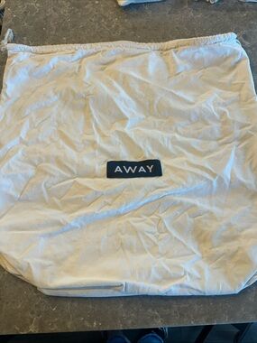 Away Luggage Dust Cover Drawstring 22x22